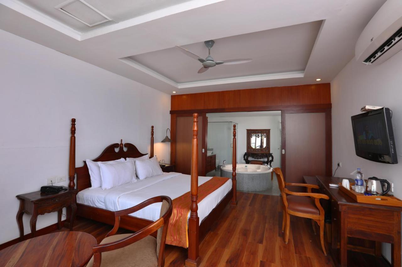 Getaway Beach Resort Kovalam Zewnętrze zdjęcie